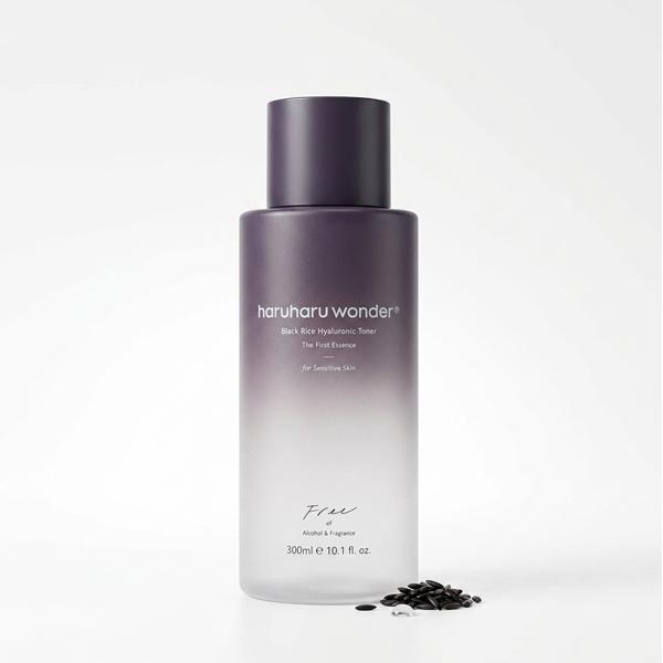 HaruHaru Wonder Black Rice Hyaluronic Toner 300 ml for Sensitive Skin 1 HaruHaru Wonder Black Rice Hyaluronic Toner 300ml for Sensitive Skin